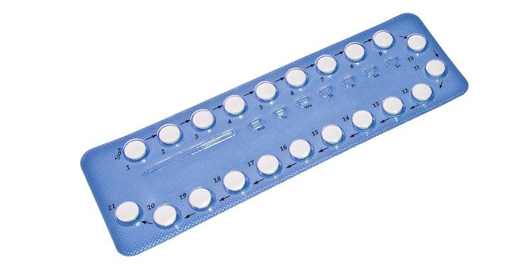 cartela de anticoncepcional azul