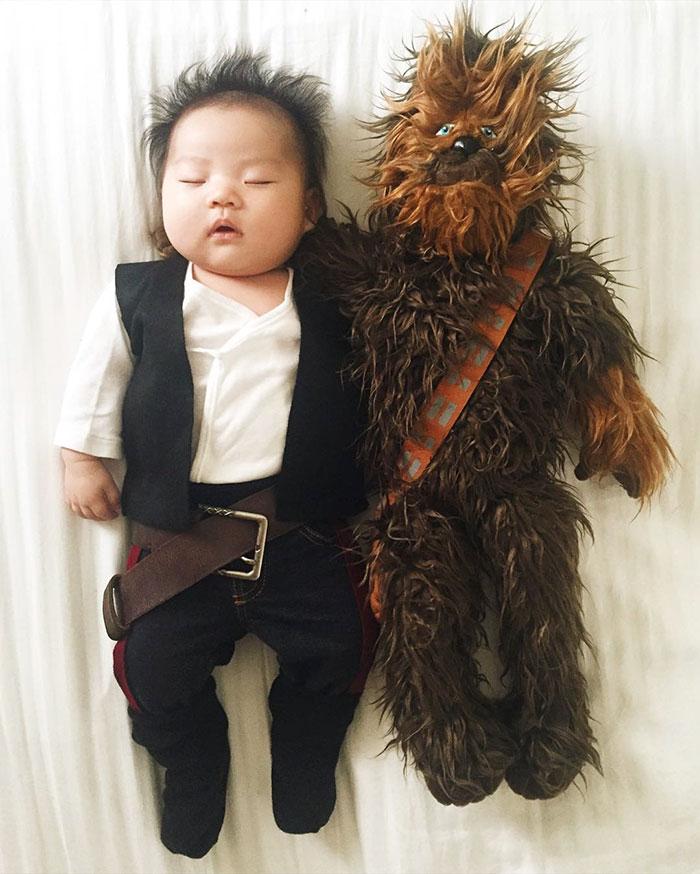 Bebê vestido de Han Solo