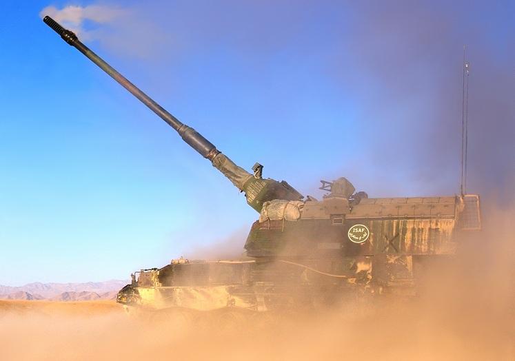 tanque de guerra em ação na guerra