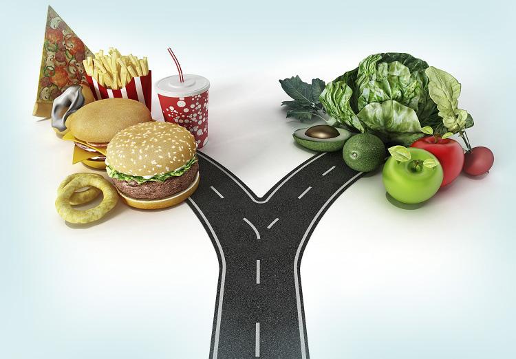 Alimentos, saudáveis e não saudáveis, estrada