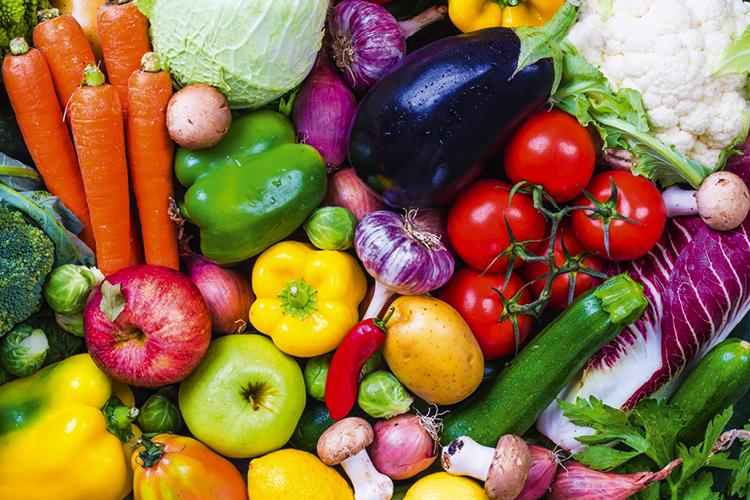 Frutas, verduras e legumes dos mais variados tipos