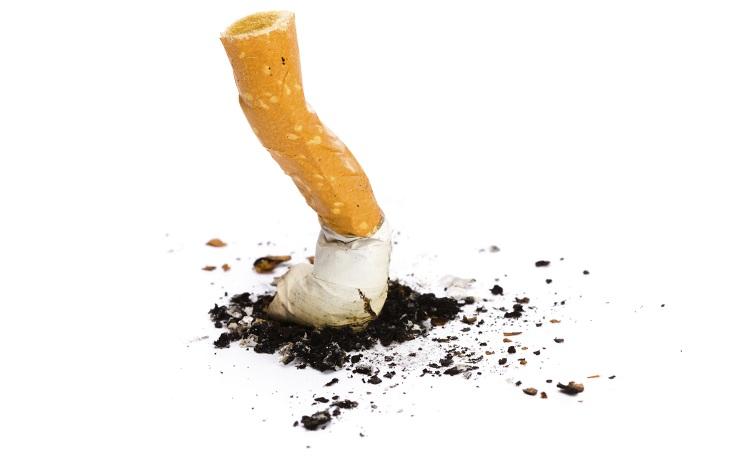 cigarro-cinzas-hábito