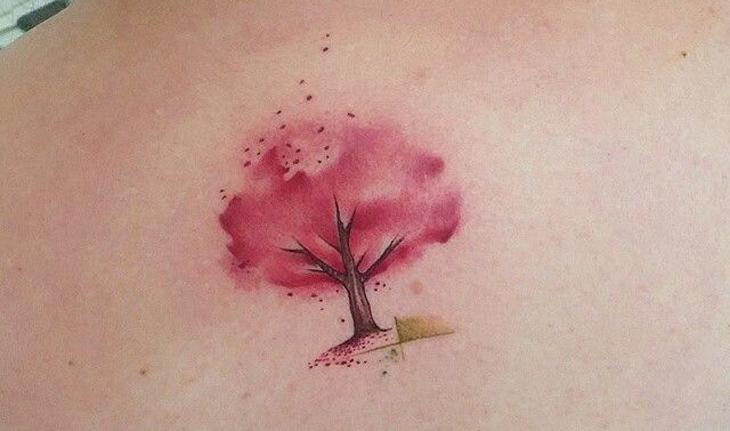 tatuagem aquarela de árvore