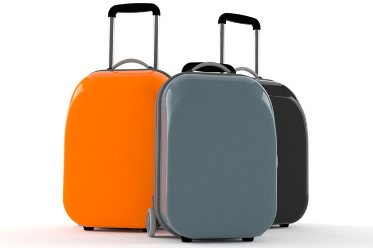 Três malas consideradas objetos sem tanto uso que necessitam serem guardadas em móveis organizadores