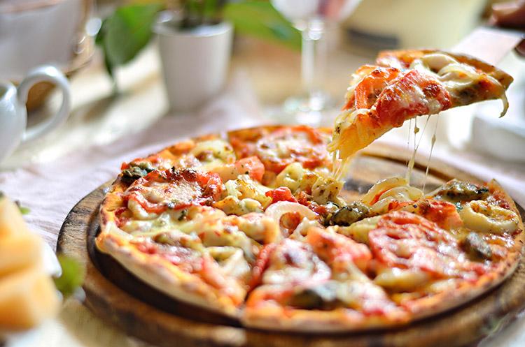 pizza-alimentos-contra-colesterol-saude-coração