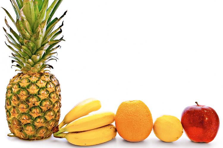 Frutas certas para a dieta: abacaxi, banana, laranja, limão e maçã