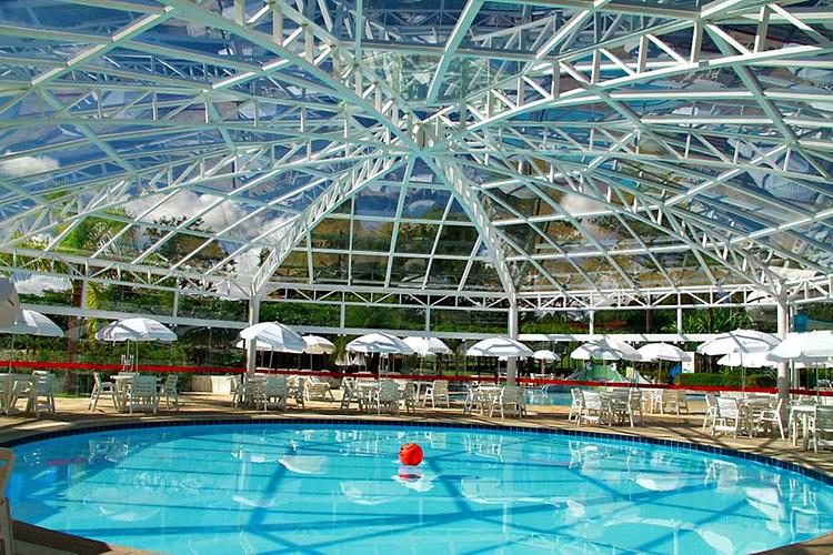 piscinas do hotel fazenda mazzaropi