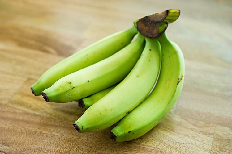 banana-verde-mesa-madeira