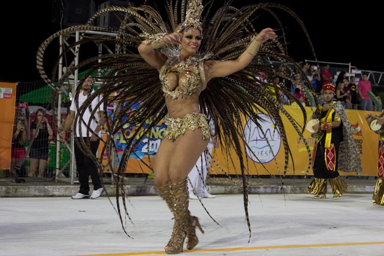 Musas do Carnaval 2017 Viviane Araújo