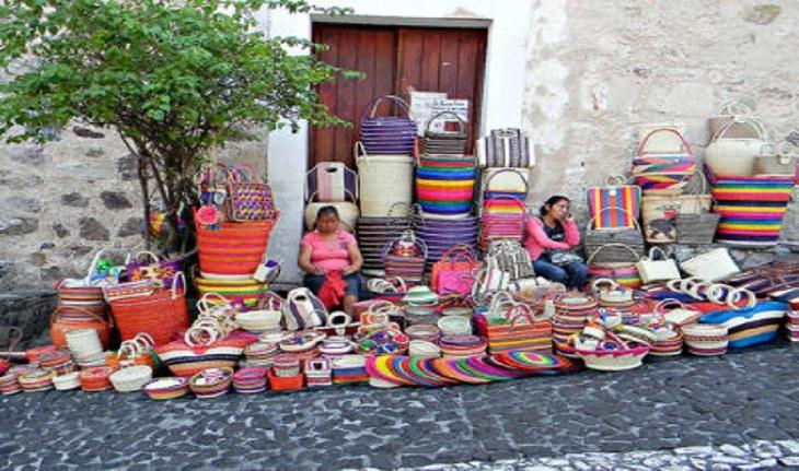 San Carlos de Bariloche-mulheres-vendas-cores