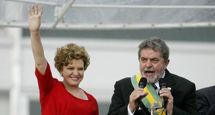 Morte de Marisa Letícia: a ex-primeira-dama ao lado de Lula em posse presidencial