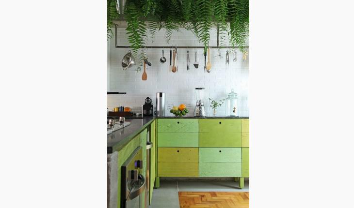 verde greenery na decoração cozinha e armários pinterest