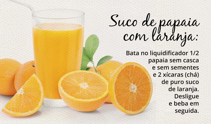 Foto com o suco de papaia com laranja e receita