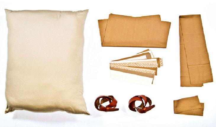 materiais utilizados apra fazer a almofada com cintos