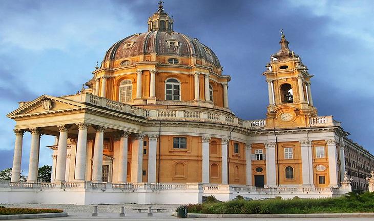 Foto da Basílica Superga, em Turim, Itália