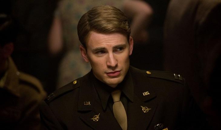 Capitão América em trajes oficiais do exército frases de filmes de super-heróis