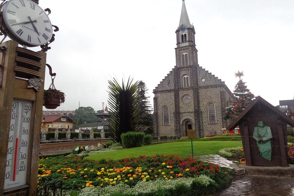 Foto de uma igreja da cidade de Gramado, na Serra Gaúcha, rio Grande do Sul