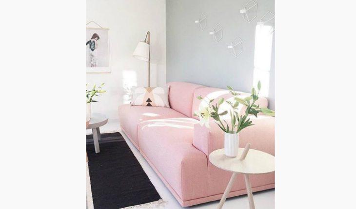 sofá rosa na decoração claro clean pinterest