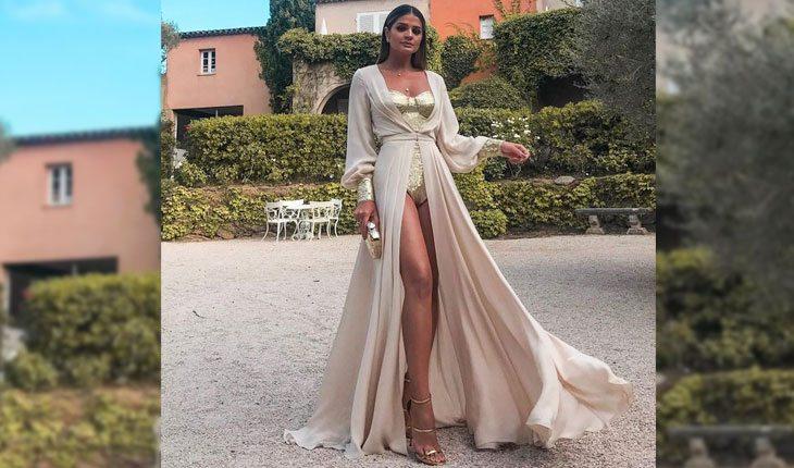 Thassia Naves posa com vestido longo bege