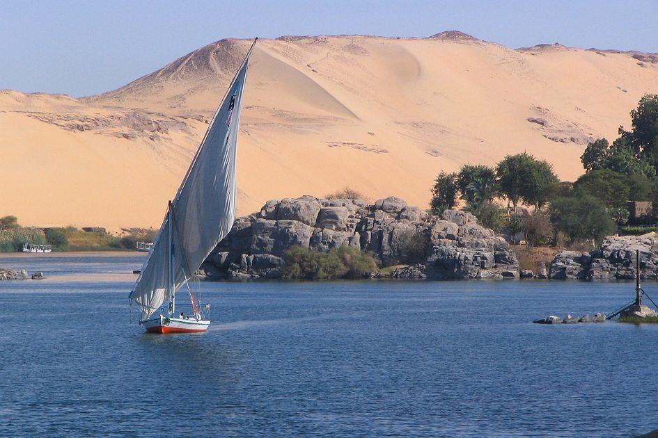 Imagem do Rio Nilo, na cidade do Cairo.