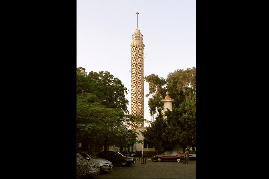 Fotografia da Torre do Cairo durante o dia