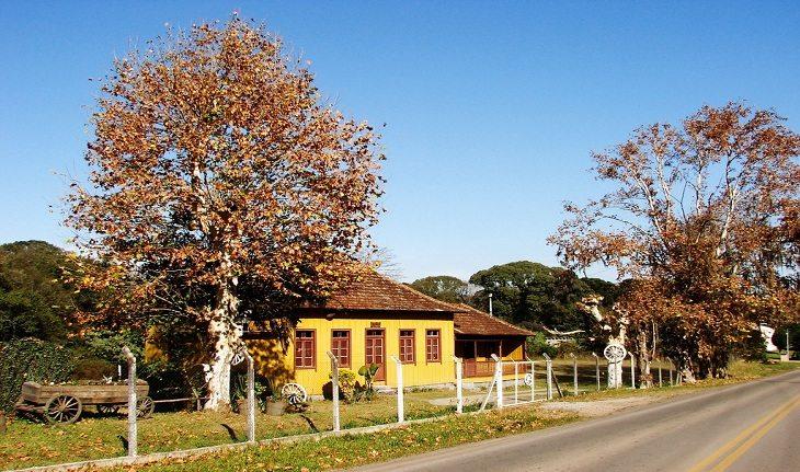 Imagem de uma casa no Vale dos Vinhedos, Rio Grande do Sul, enoturismo.