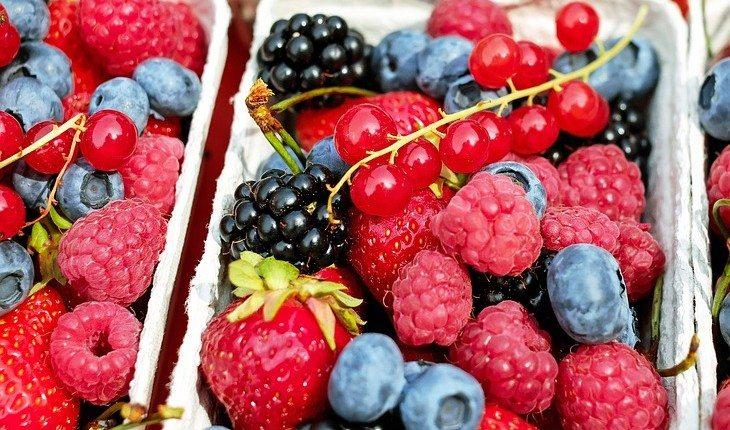Frutas vermelhas para comer