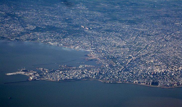 fotografia aérea da cidade de Montevidéu.