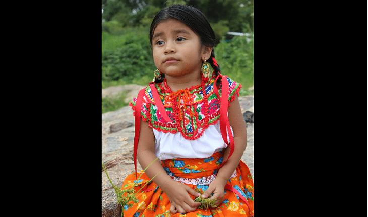 Imagem de uma garota indígena representando os nomes indígenas