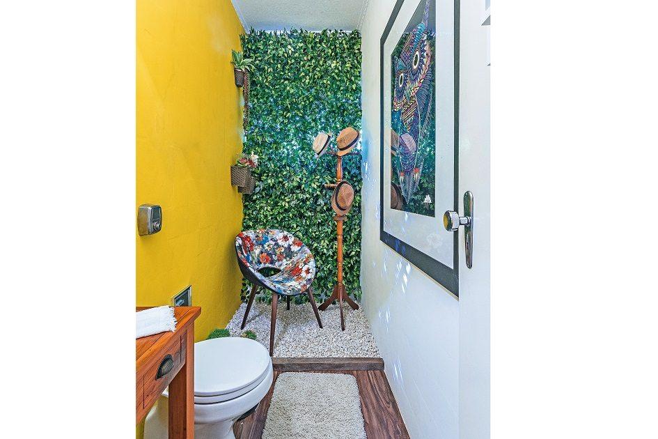 Banheiros e lavabos com toque verde