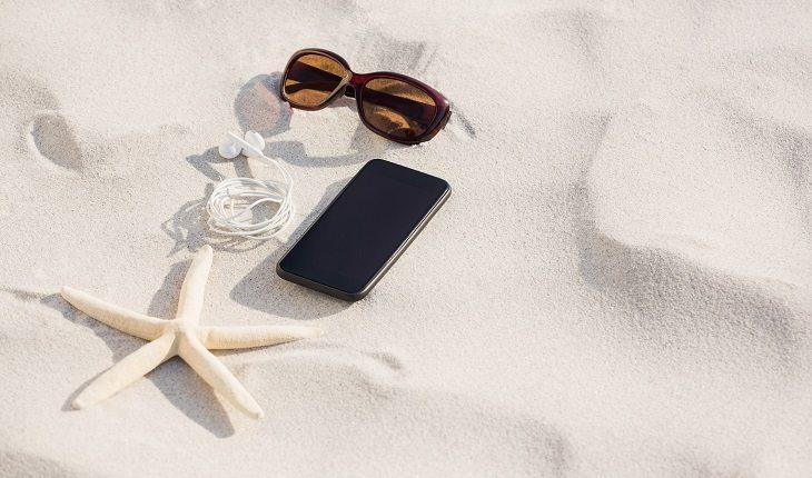 areia-praia cuidados com o celular