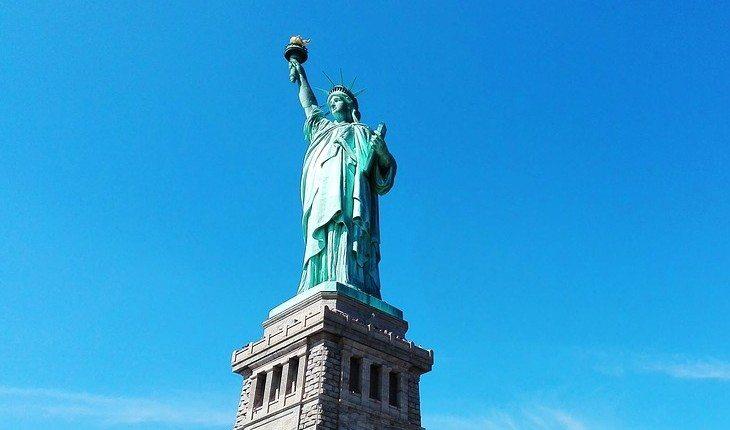 iPhone 8. Na foto, a Estátua da Liberdade de Nova York nos Estados Unidos