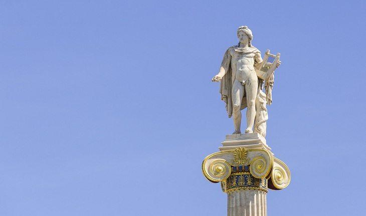 Estátua de Apolo - deuses gregos