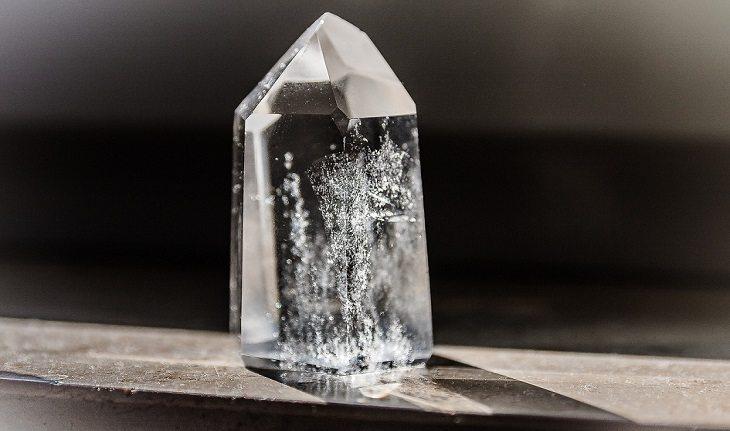 foto de um cristal, pedras preciosas