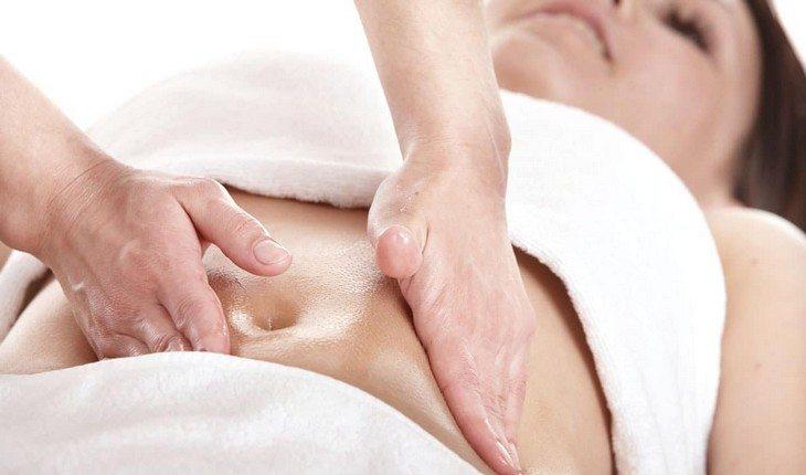 Drenagem linfática: conheça os benefícios da massagem que elimina as toxinas e é ótima no tratamento da celulite