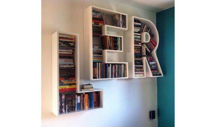 Ideias de estantes criativas para organizar livros