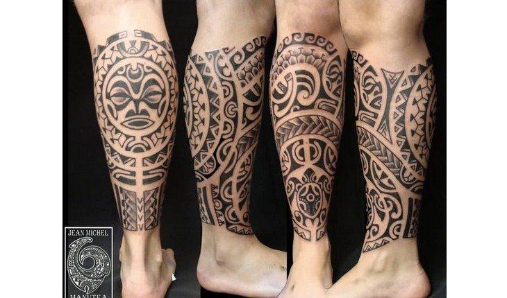 tatuagem maori na perna