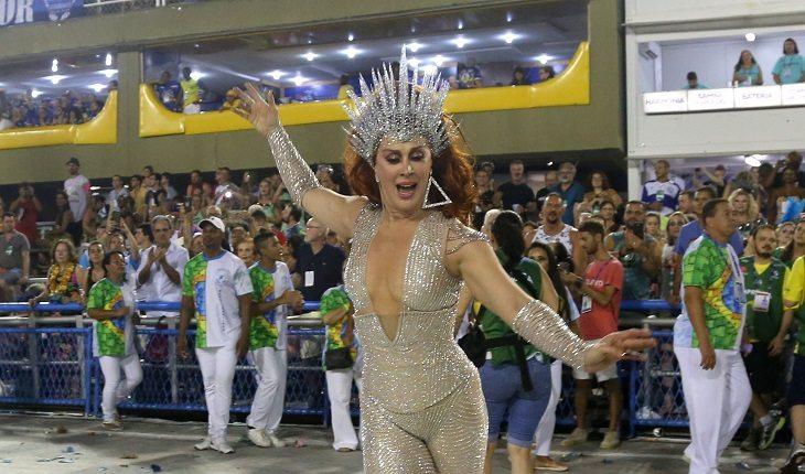Luxo, homenagens e tributo às mulheres negras no Carnaval do Rio