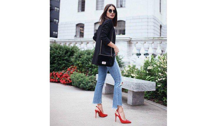Sapatos vermelhos: veja 15 modelos para usar a tendência do momento