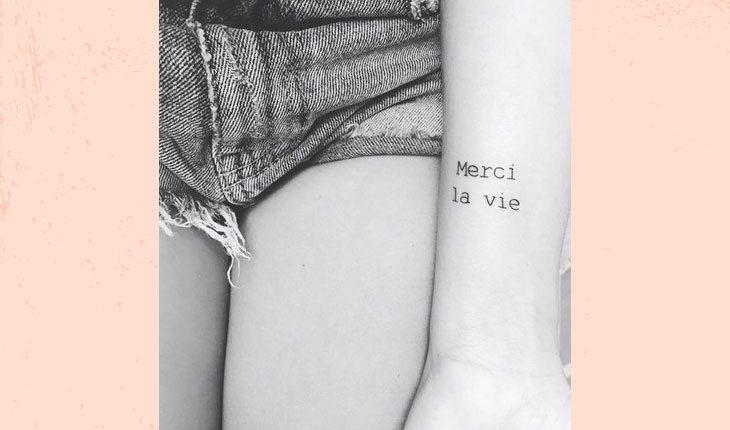 frases em francês tatuada