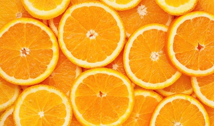 pedaços de laranja