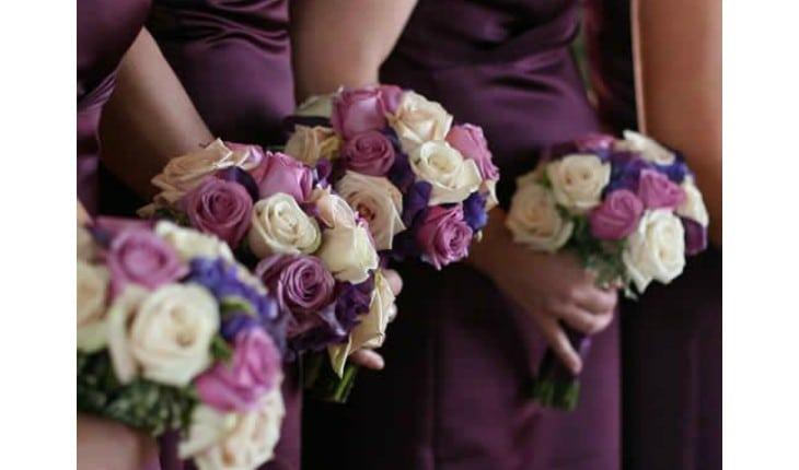 Decoração de casamento lilás e roxo: veja fotos e inspirações