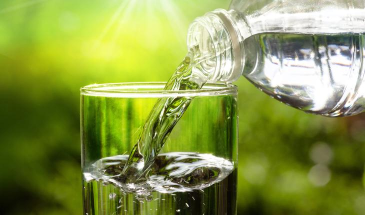 Beber água: descubra os benefícios para a saúde além da hidratação