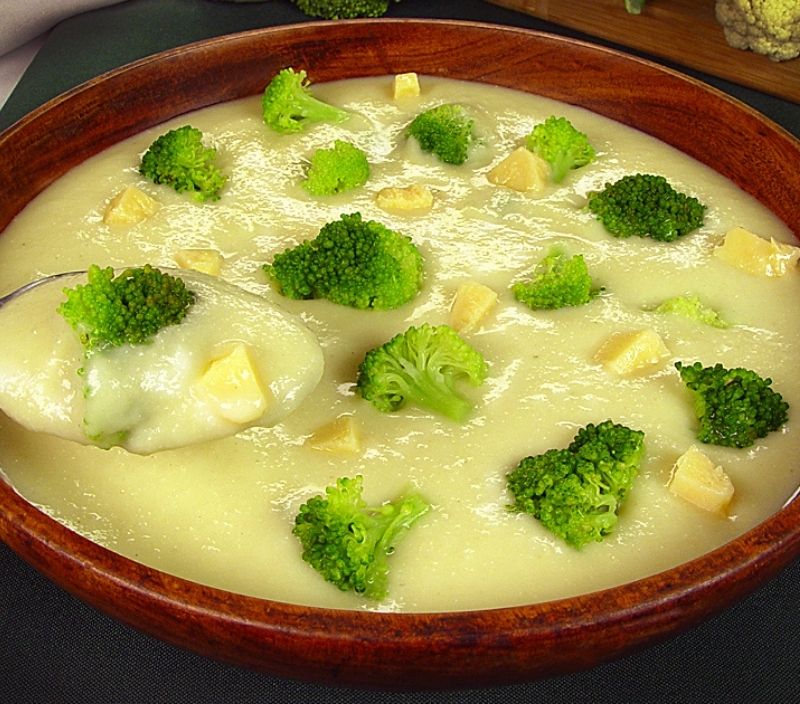 sopa de couve-flor e brócolis