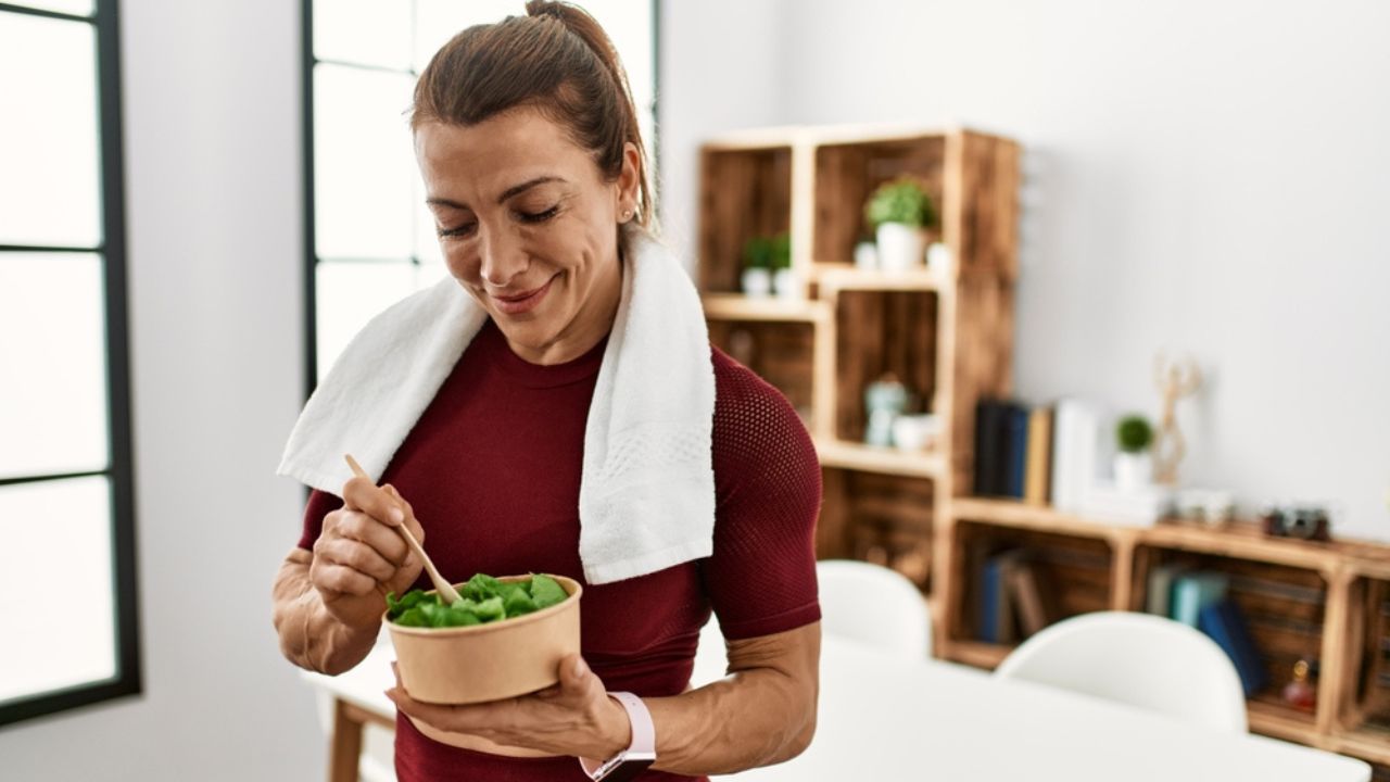 Alimentação balanceada e atividade física auxiliam na menopausa