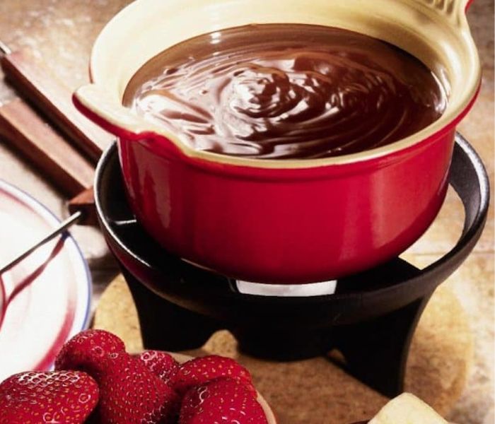 Fondue de chocolate com uísque e mel