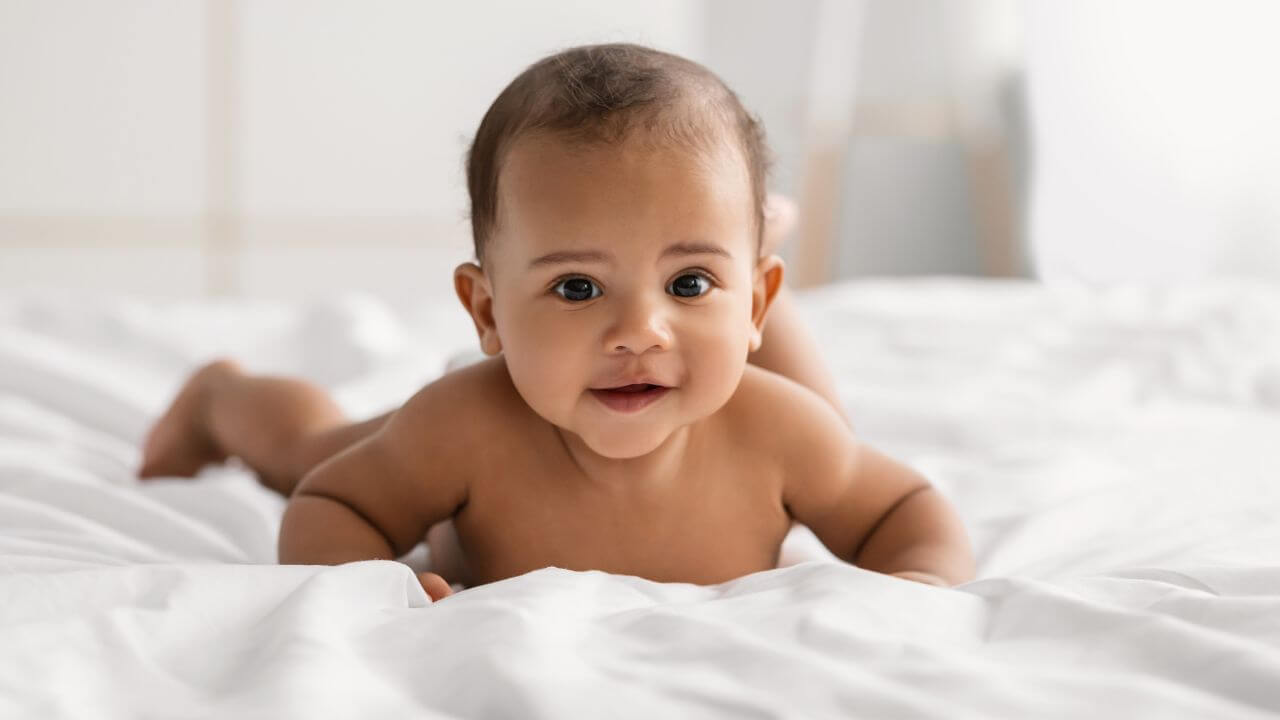 Pesquisa revela os 10 nomes de bebês que serão tendência em 2023