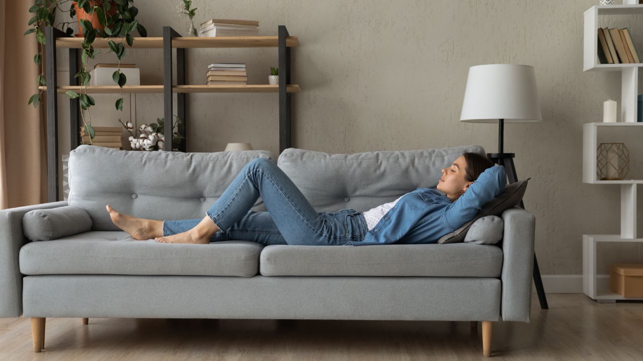 Conheça todos os cuidados para adquirir um bom tecido de sofá