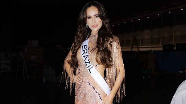 Mia Mamede, que representa o Brasil no Miss Universo, é jornalista de formação