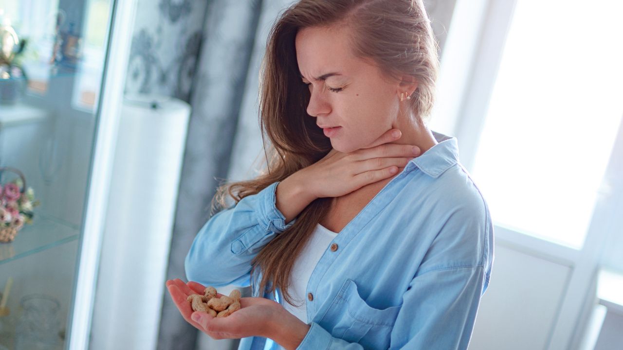 Choque anafilático causa inchaço, dor e dificuldade para respirar